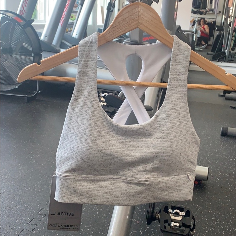 Lorna Jane infinity sports bra